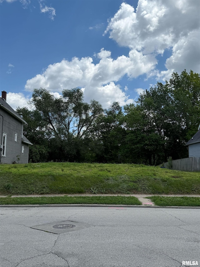 1501 Bridge Ave, Davenport, IA 52803