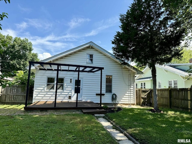 2111 Pine St, Murphysboro, IL 62966 - rear view of house featuring a deck and a fenced backyard