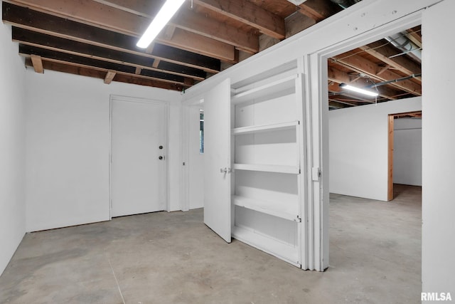 304 E Plum St, Anamosa, IA 52205 - view of basement