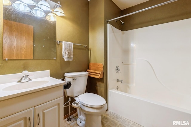 335 Sand Aly, Toronto, IA 52777 - bathroom featuring vanity and shower / bath combination