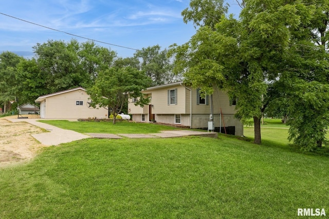 335 Sand Aly, Toronto, IA 52777 - view of green lawn