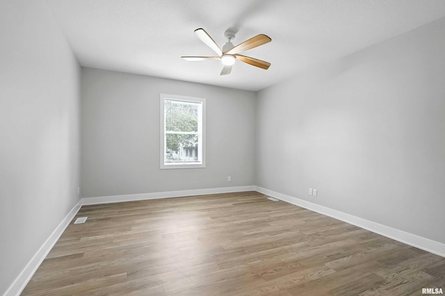 516 W 15th St, Davenport, IA 52803 - photo 12