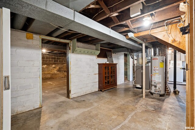 110 Hall Ave, Lowden, IA 52255