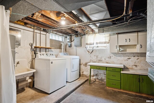 110 Hall Ave, Lowden, IA 52255