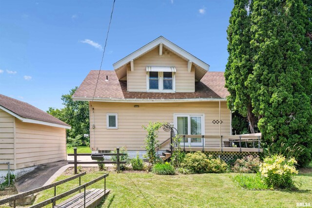 110 Hall Ave, Lowden, IA 52255