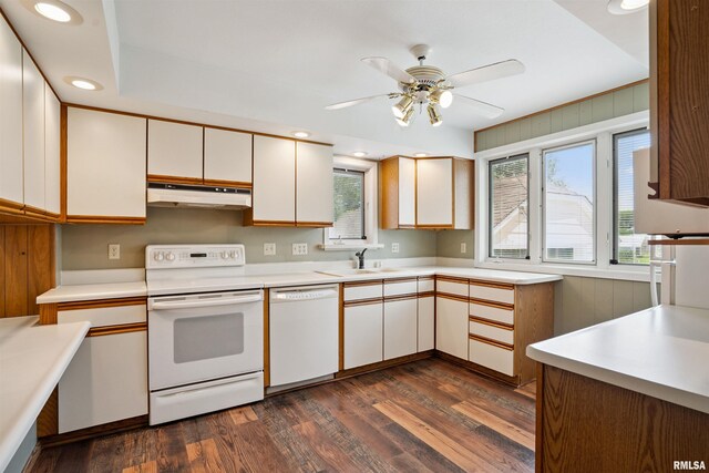 110 Hall Ave, Lowden, IA 52255
