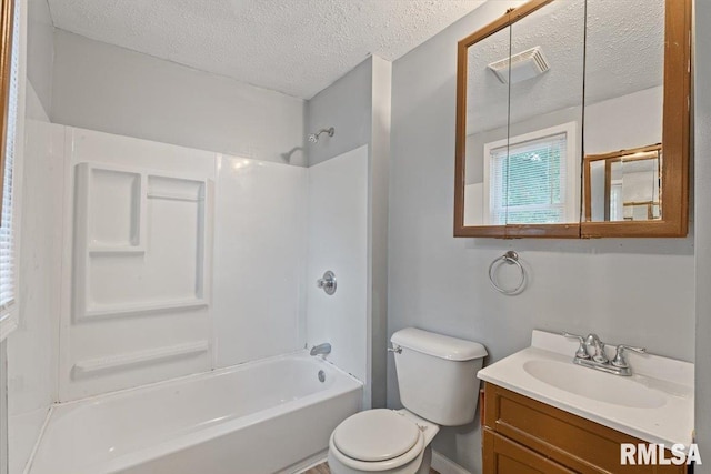 3916 W Locust St, Davenport, IA 52804 - bathroom with a textured ceiling, vanity, and shower / bath combination