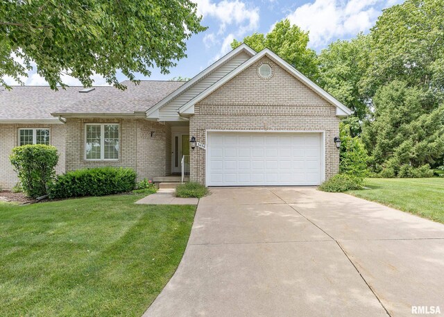 3439 Maple Glen Dr, Bettendorf, IA 52722 - photo 3