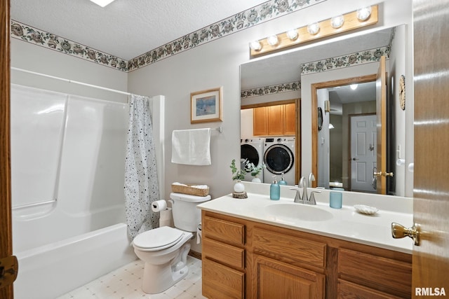 2722 Linwood Ct, Davenport, IA 52806 - full bathroom featuring vanity, washer and dryer, shower / bath combination with curtain, and a textured ceiling
