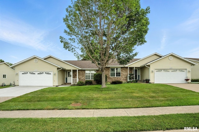 2722 Linwood Ct, Davenport, IA 52806 - ranch-style house featuring a garage, driveway, a front yard, and brick siding