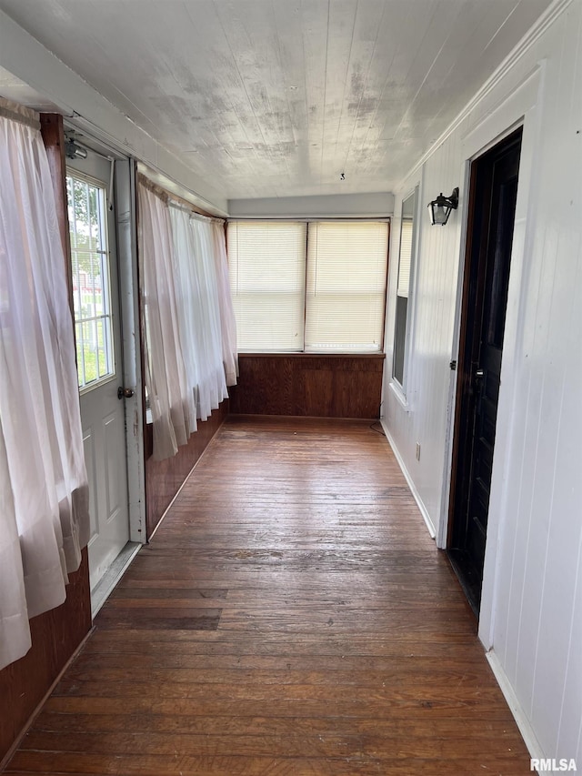 202 N Wilson St, Anna, IL 62906 - view of unfurnished sunroom