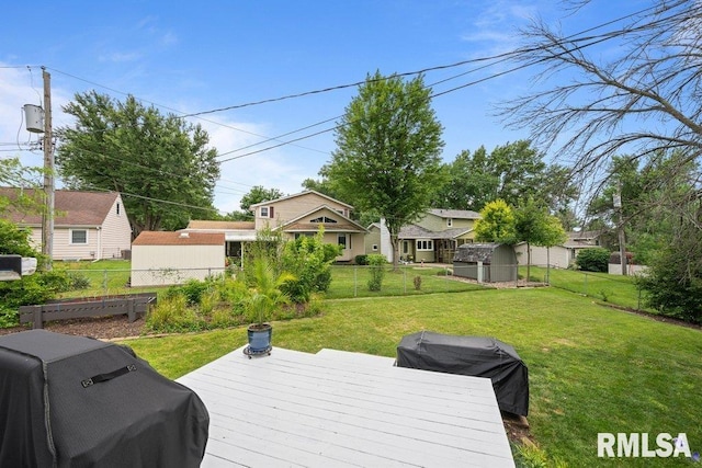 2401 W Dale Ct, Bettendorf, IA 52722 - view of wooden terrace