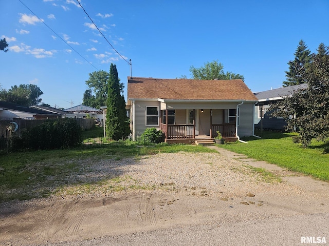 1912 Breese St, Muscatine, IA 52761 - bungalow featuring covered porch