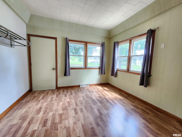 831 13th Ave S, Clinton, IA 52732 - photo 11