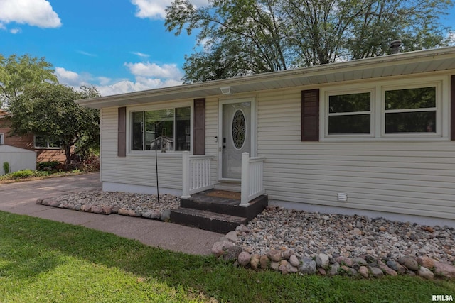 8213 10th St W, Rock Island, IL 61201 - photo 4