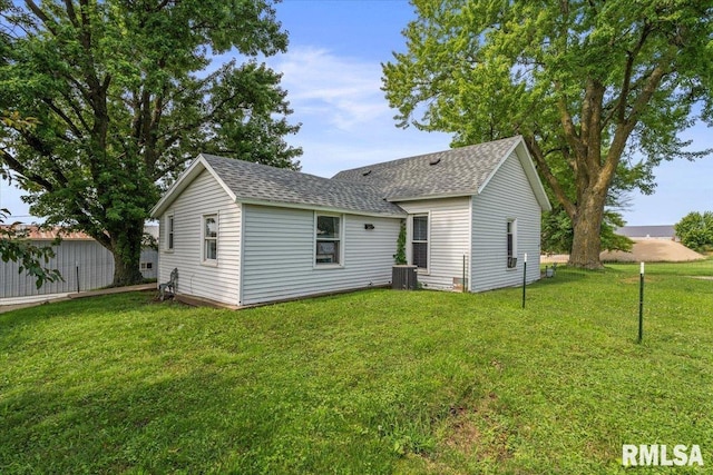 58 Lemon St, Tipton, IA 52772 - photo 4