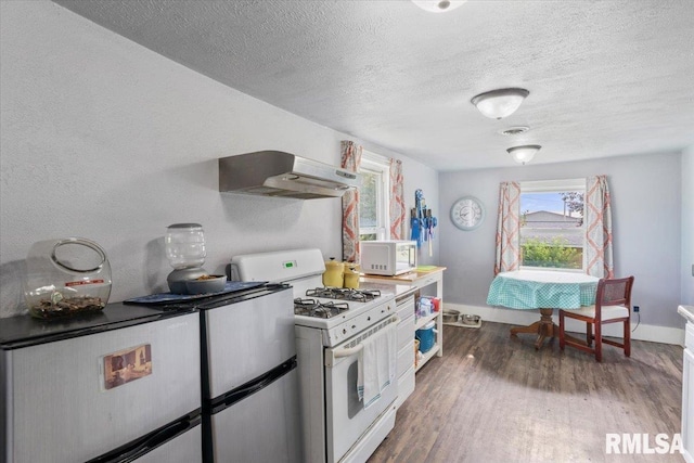 58 Lemon St, Tipton, IA 52772 - photo 8