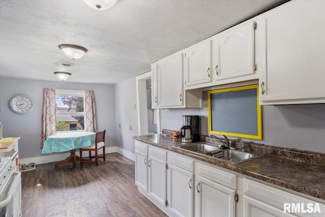 58 Lemon St, Tipton, IA 52772 - photo 9