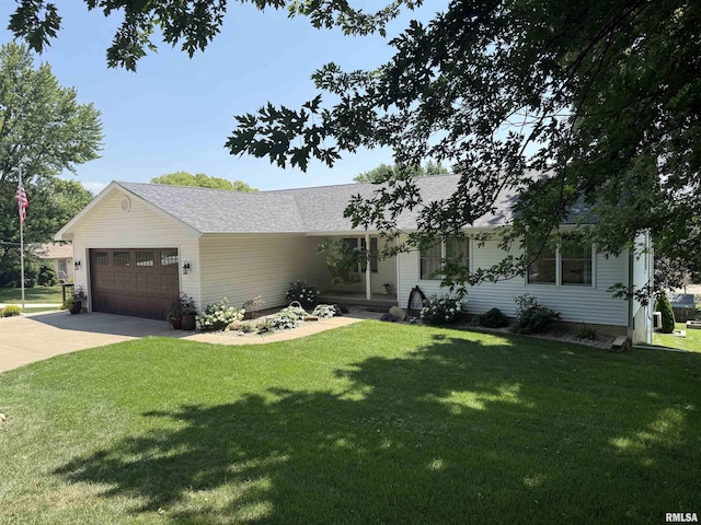 124 Riverview Heights Dr, Le Claire, IA 52753 - ranch-style house with an attached garage, concrete driveway, roof with shingles, and a front yard