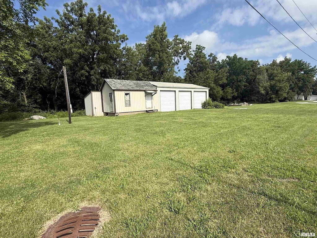 0 13th St, Viola, IL 61486 - photo 1