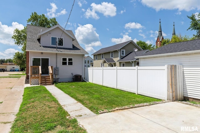 2417 Pershing Blvd, Clinton, IA 52732 - photo 2