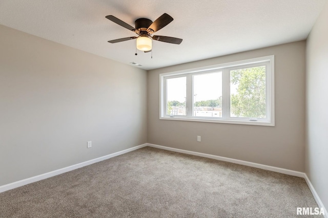 2417 Pershing Blvd, Clinton, IA 52732 - photo 12