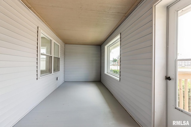 2417 Pershing Blvd, Clinton, IA 52732 - photo 3
