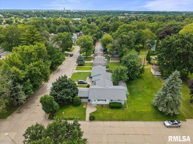 1301 Woodlawn Ave, Clinton, IA 52732 - photo 5