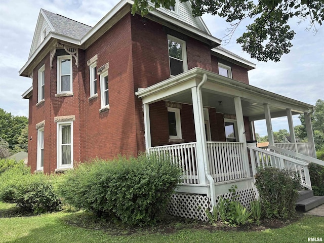 802 W 4th St, Sterling, IL 61081 - photo 2