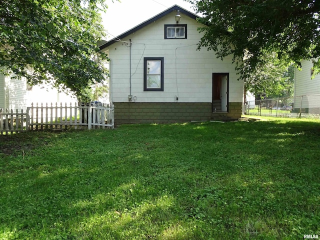 1554 W Pleasant St, Davenport, IA 52804 - photo 14