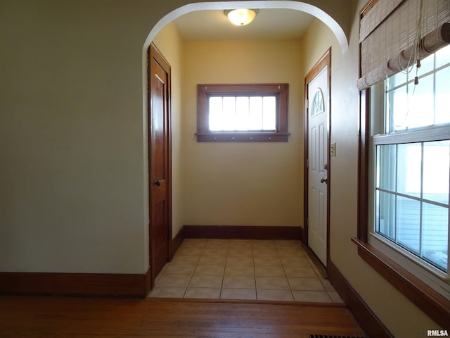 1554 W Pleasant St, Davenport, IA 52804 - photo 5