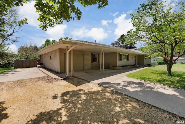 515 Woodland Dr, Clinton, IA 52732 - photo 2