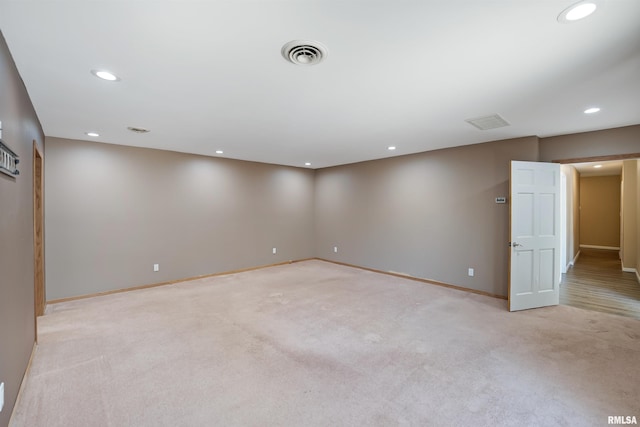 515 Woodland Dr, Clinton, IA 52732 - photo 14