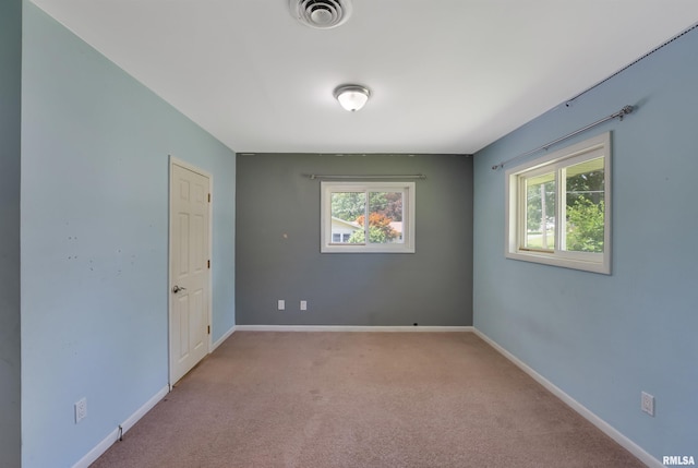 515 Woodland Dr, Clinton, IA 52732 - photo 19