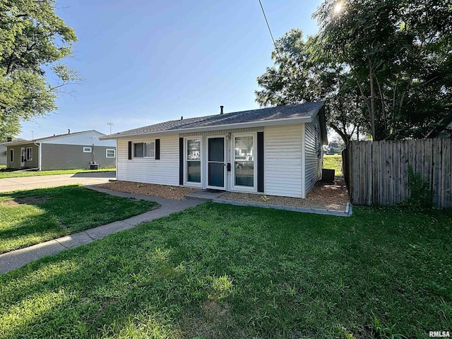 1419 S Ohio Ave, Davenport, IA 52802 - photo 2