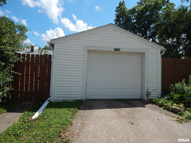 612 W 31st St, Davenport, IA 52803 - photo 18