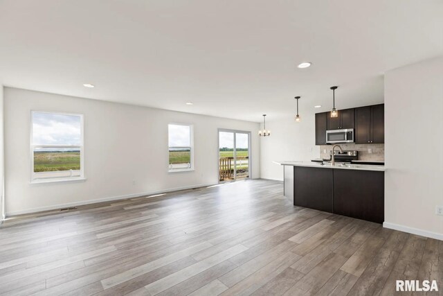 805 Williams Way, Carbon Cliff, IL 61239 - photo 2