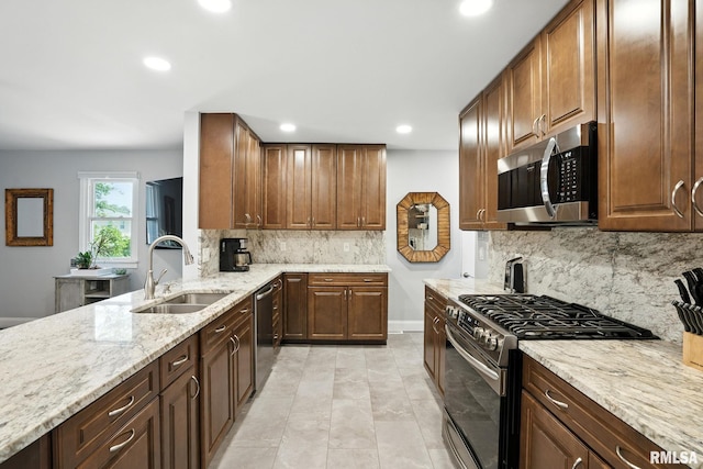 3018 Grove St, Davenport, IA 52804 - photo 6