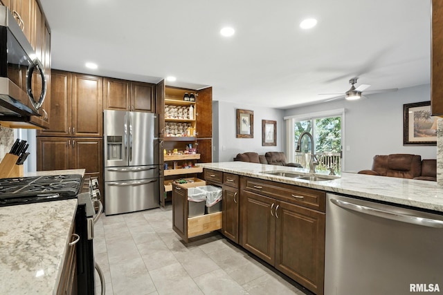 3018 Grove St, Davenport, IA 52804 - photo 7