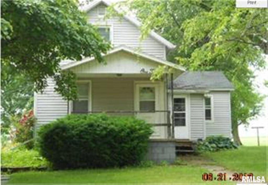112 S Wright St, Wheatland, IA 52777 - photo 1