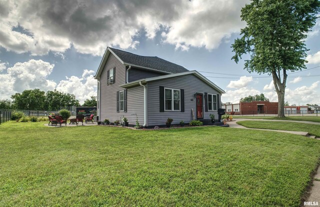 603 9th Ave, Camanche, IA 52730 - photo 3