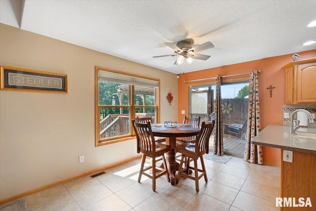 6230 N Clark St, Davenport, IA 52806 - photo 12