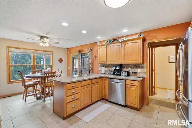 6230 N Clark St, Davenport, IA 52806 - photo 18