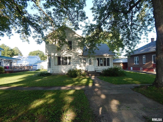 305 N Main St, Chadwick, IL 61014 - photo 1