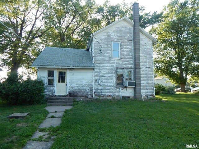 305 N Main St, Chadwick, IL 61014 - photo 10