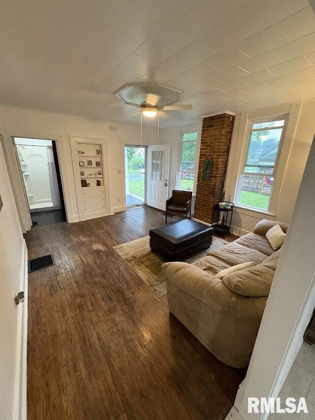 615 Madison St, Quincy, IL 62301 - photo 3
