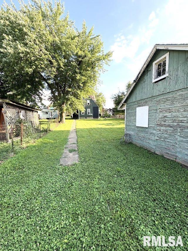 615 Madison St, Quincy, IL 62301 - photo 32