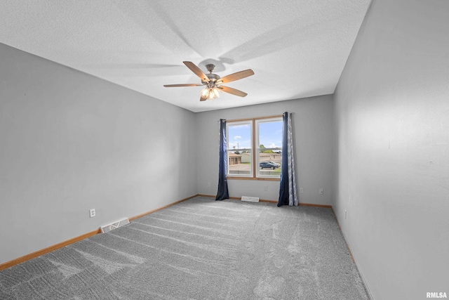 728 E Iowa St, Eldridge, IA 52748 - photo 13