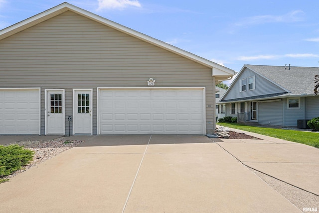 728 E Iowa St, Eldridge, IA 52748 - photo 3
