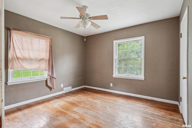 1704 Jersey Ridge Rd, Davenport, IA 52803 - photo 14